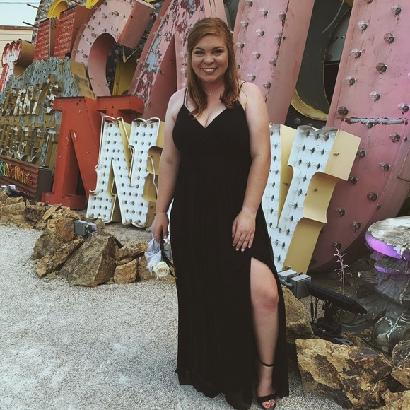 David’s Bridal F19944 Black Size 14 - Picture 3 of 6